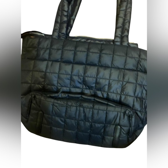 NWT Lululemon quilted grid tote BLACK - Picture 3 of 5